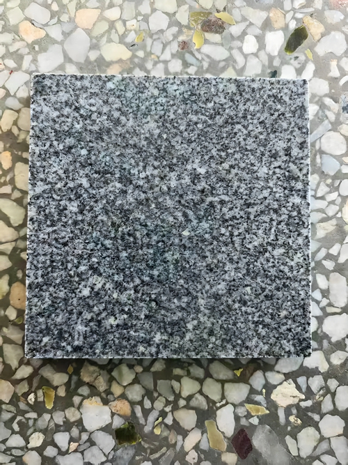 鲁灰磨光板